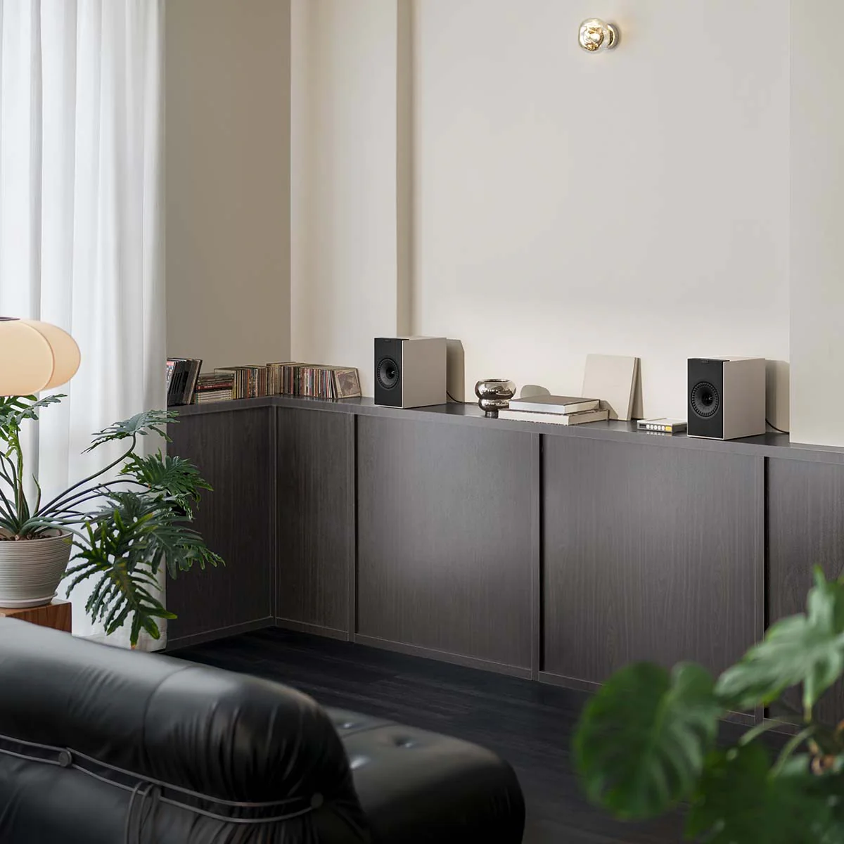 KEF Coda W Powered Speakers - Image 38